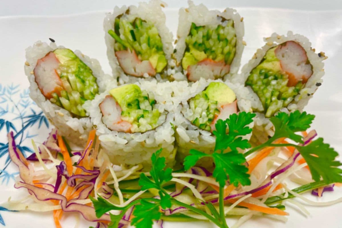 California Roll (6 Pcs)