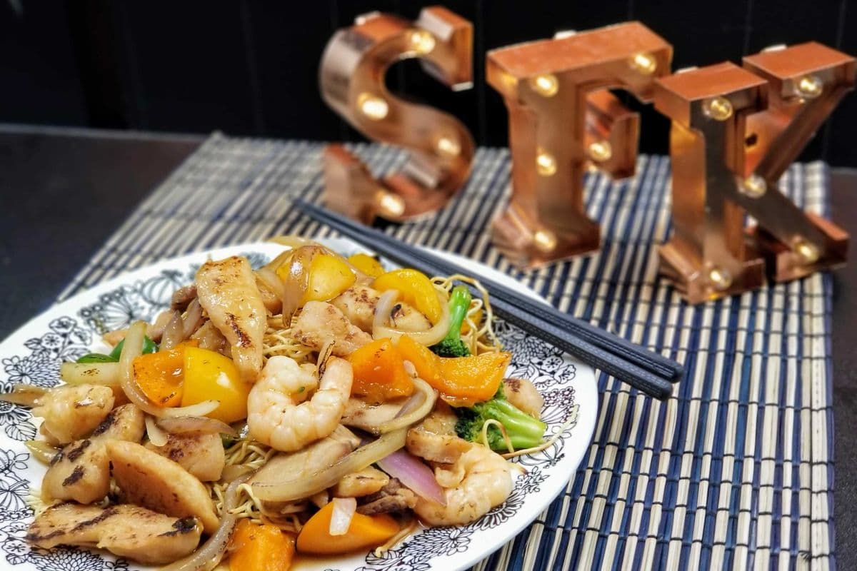 2. Chow Mein