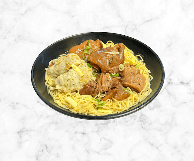 Three items with soup noodle / 三餸湯麵