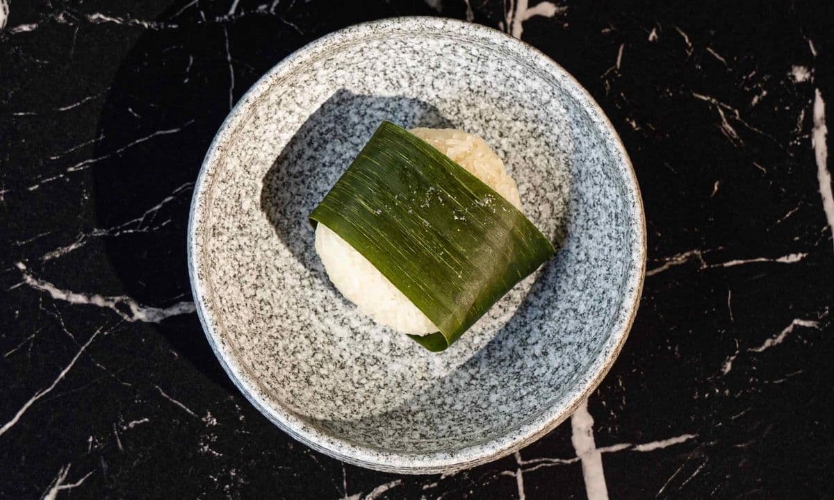 Sticky Rice with Peanut Sauce
