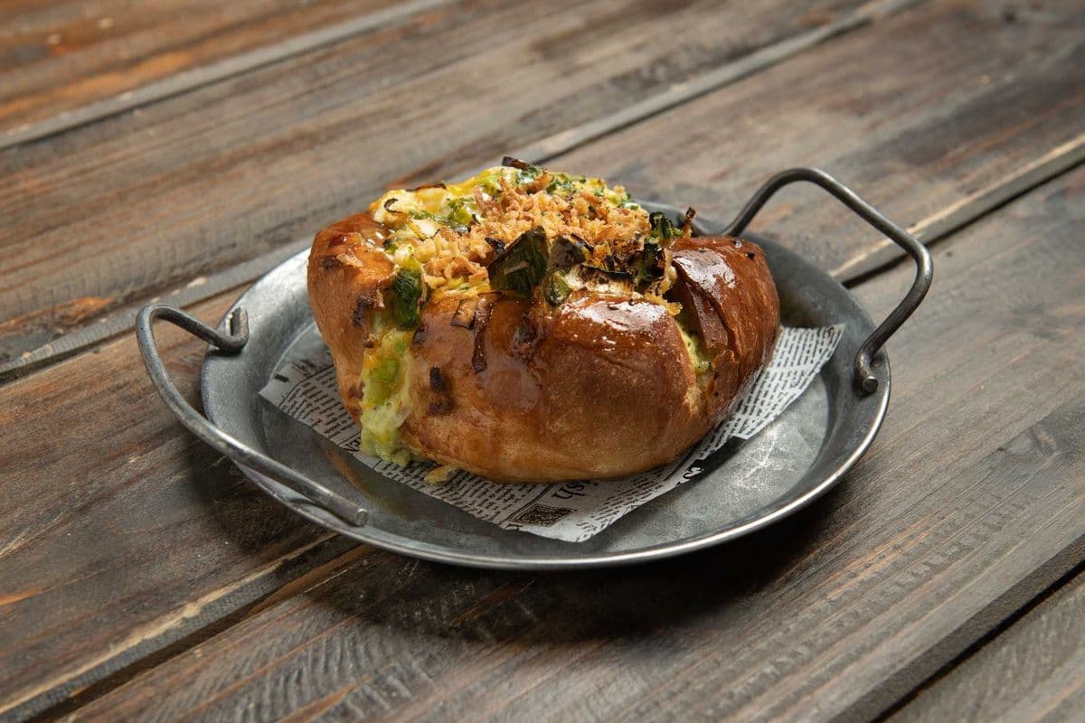 Triple Cheese Leek Bun