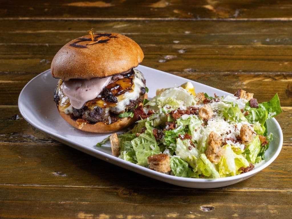 Maui Wowie Burg