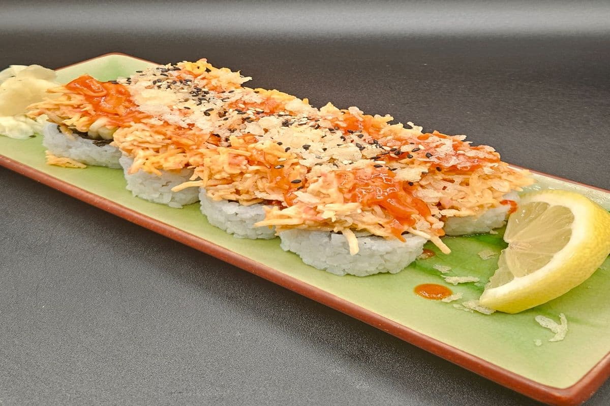 Double Spicy Roll (8 pcs)