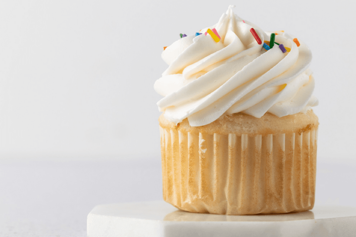 Cupcakes (1/2 dz) - All Vary Vanilla