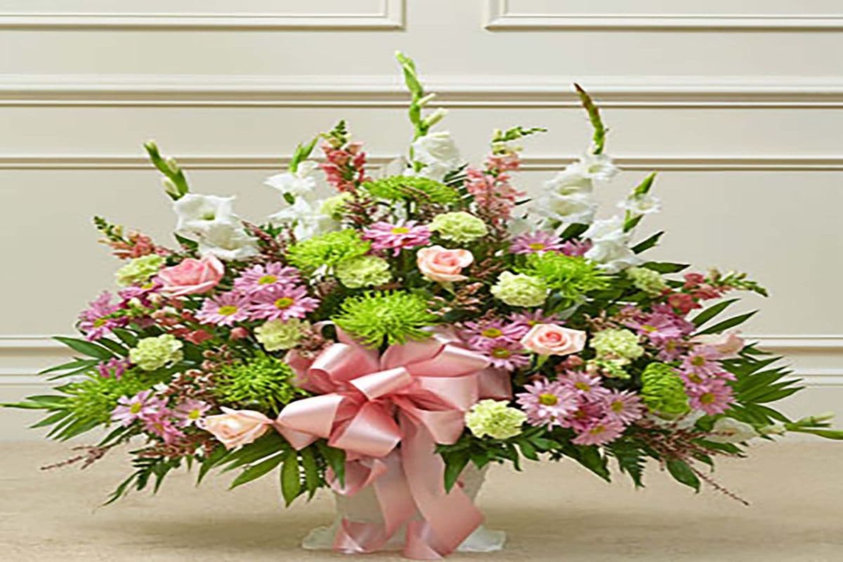 Heartfelt Tribute Floor Basket