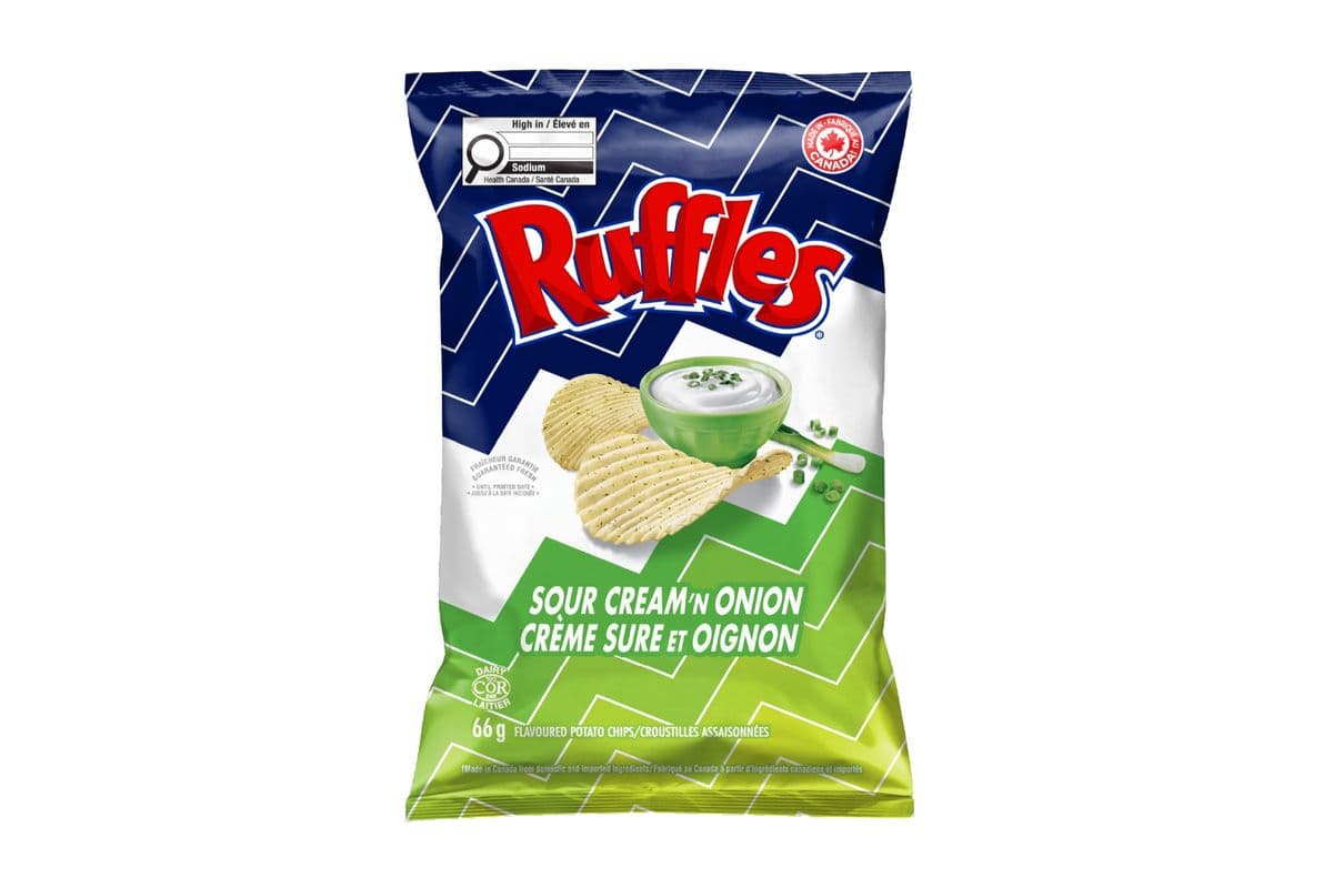 Ruffles creme sure et oignon (66g) 77828 / Ruffles Sour Cream and Onion (66g) 77828