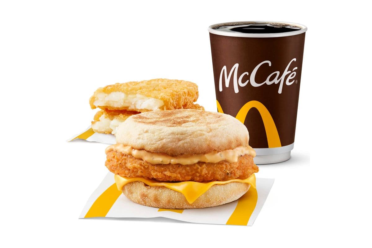 Frank’s RedHot Creamy Garlic Chicken McMuffin EVM [530.0 Cals]