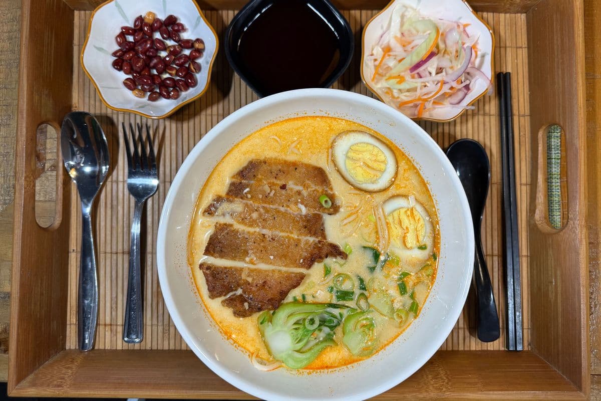 Fried Pork Cutlet Noodles