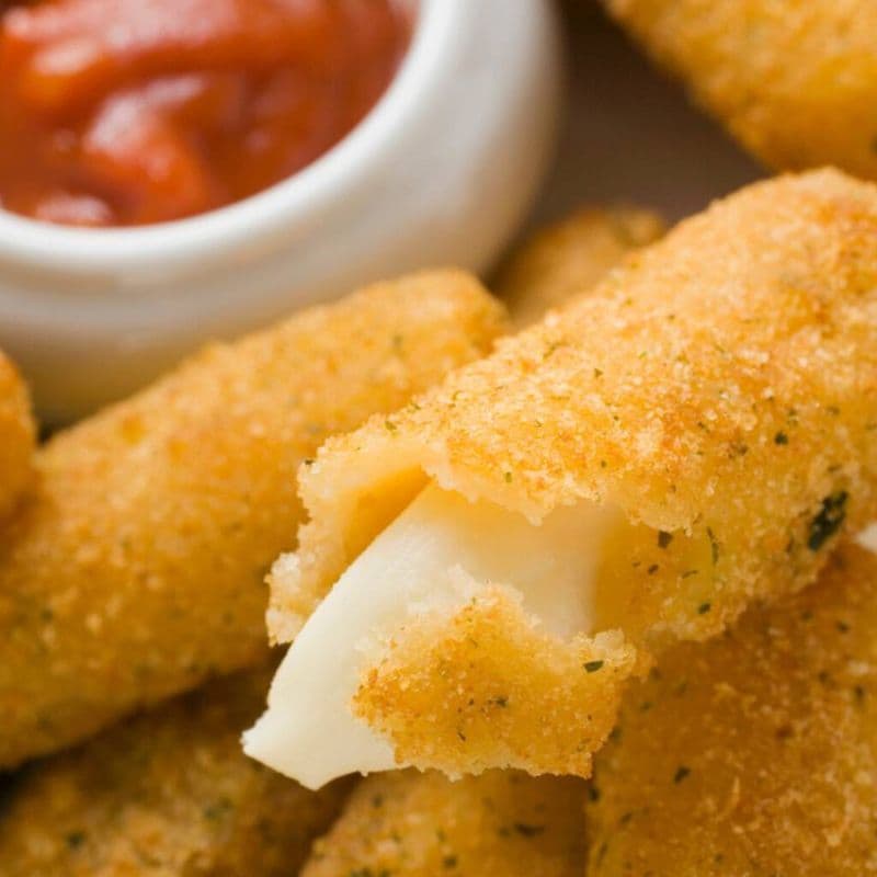 Bâtonnets de fromage / Cheese Sticks
