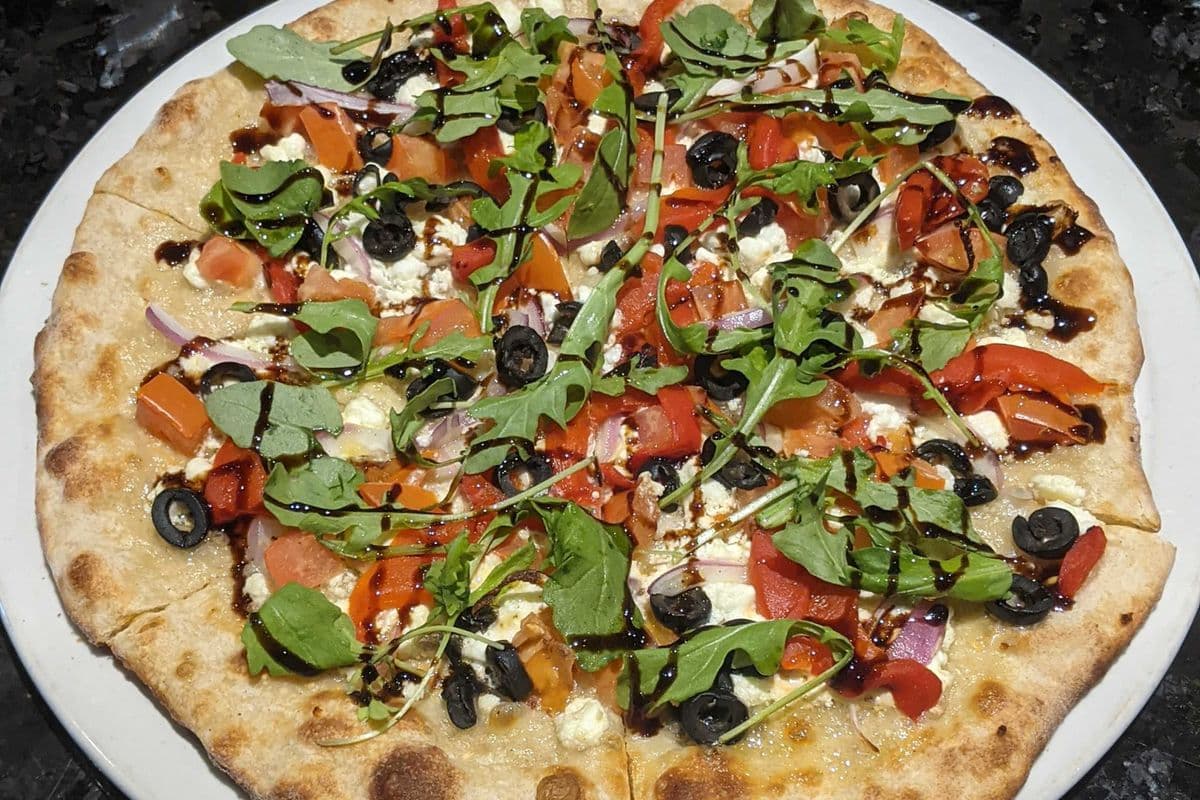 Mediterranean Pizza