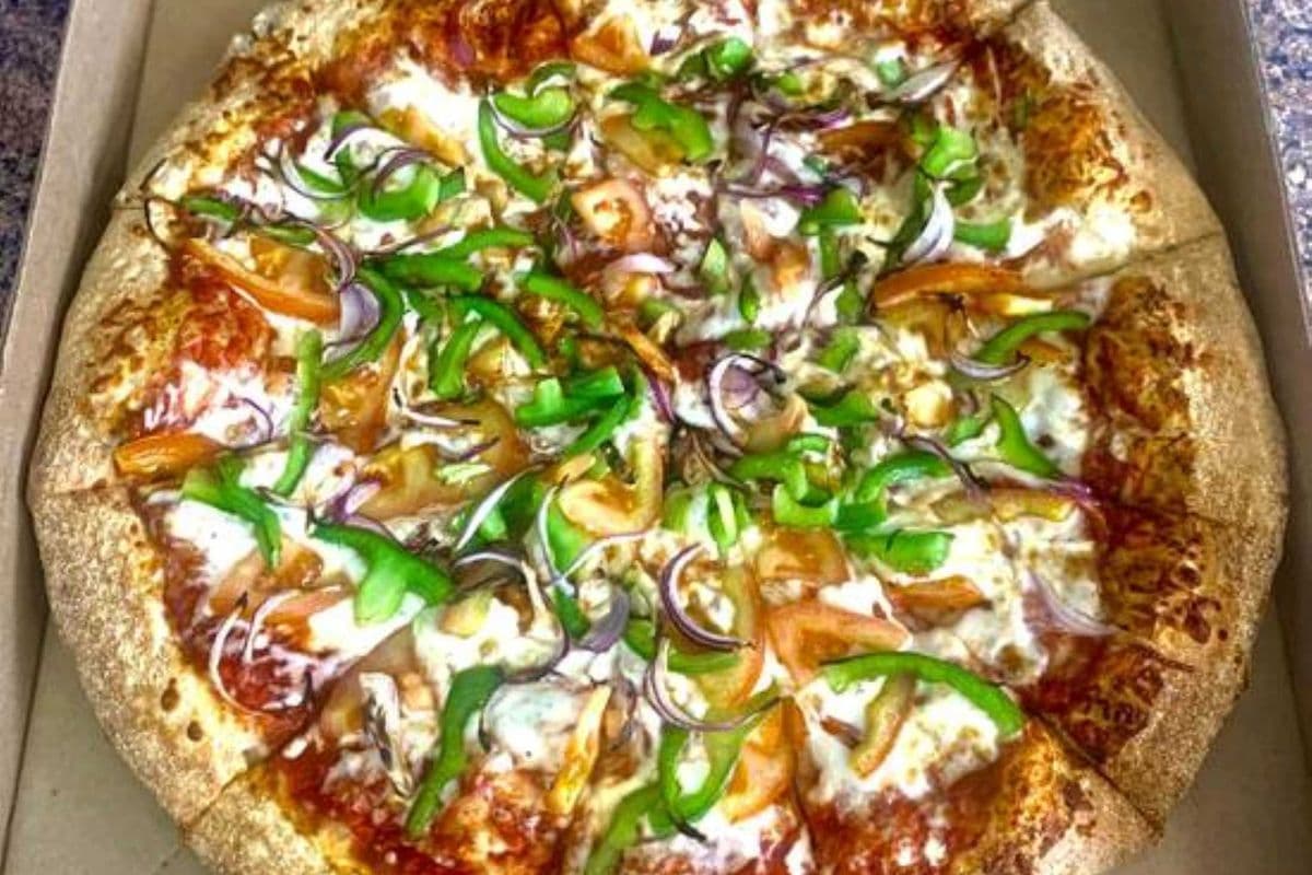 Large Basic Pizza