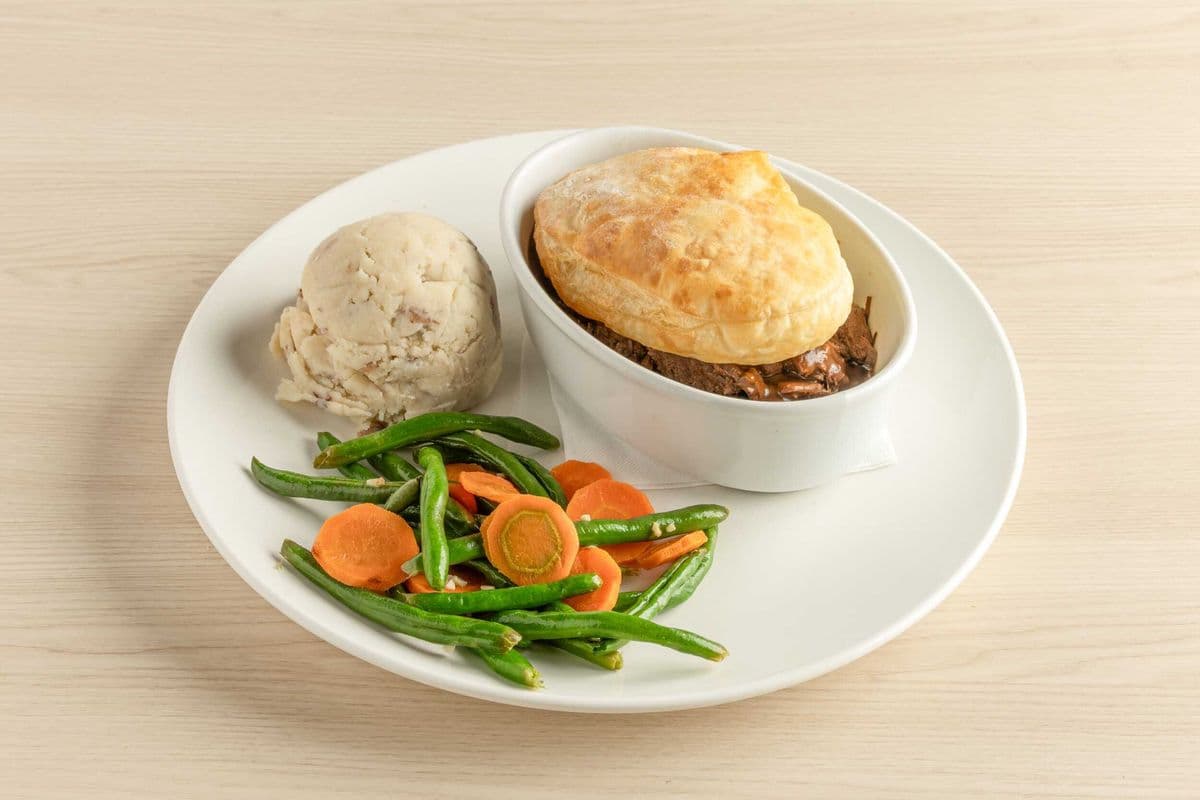 GUINNESS STEAK PIE