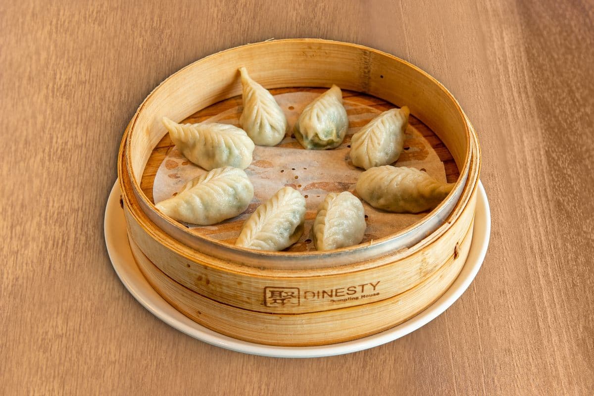 Steamed Vegetable and Egg Dumplings (6 pcs) 花素蒸餃