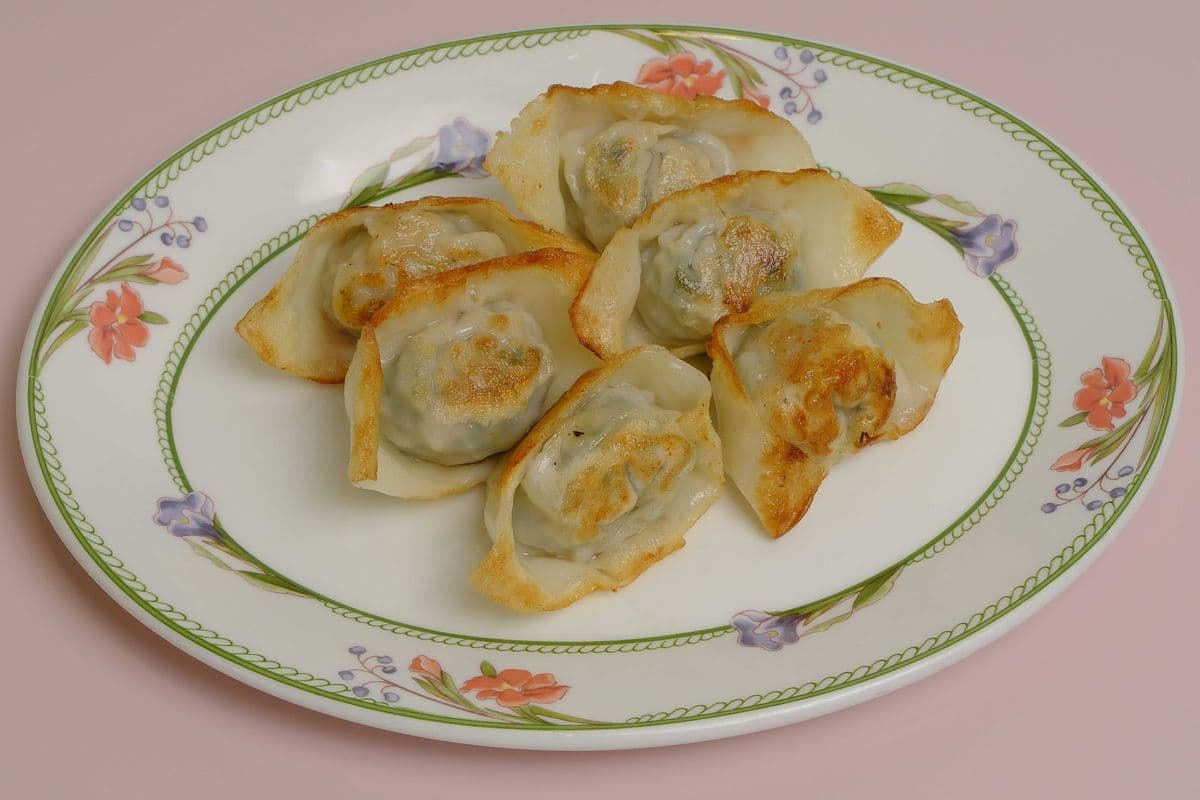 M11 - Pan Fried Wonton (6pcs) 炸雲吞 (6粒)
