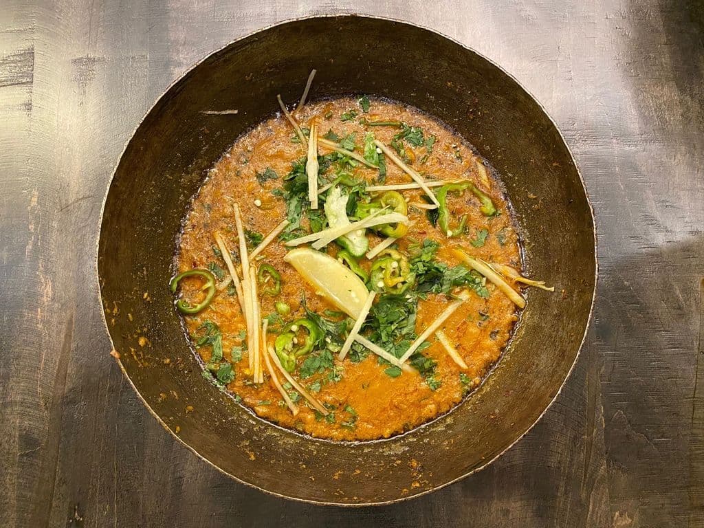 Gawal Mandi Chana Daal Karahi