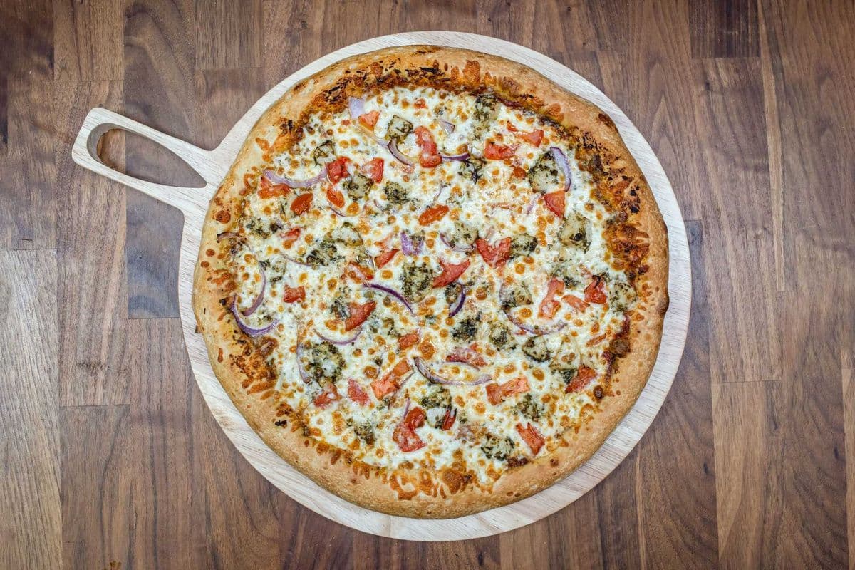 Pesto Chicken Pizza (10" Small)