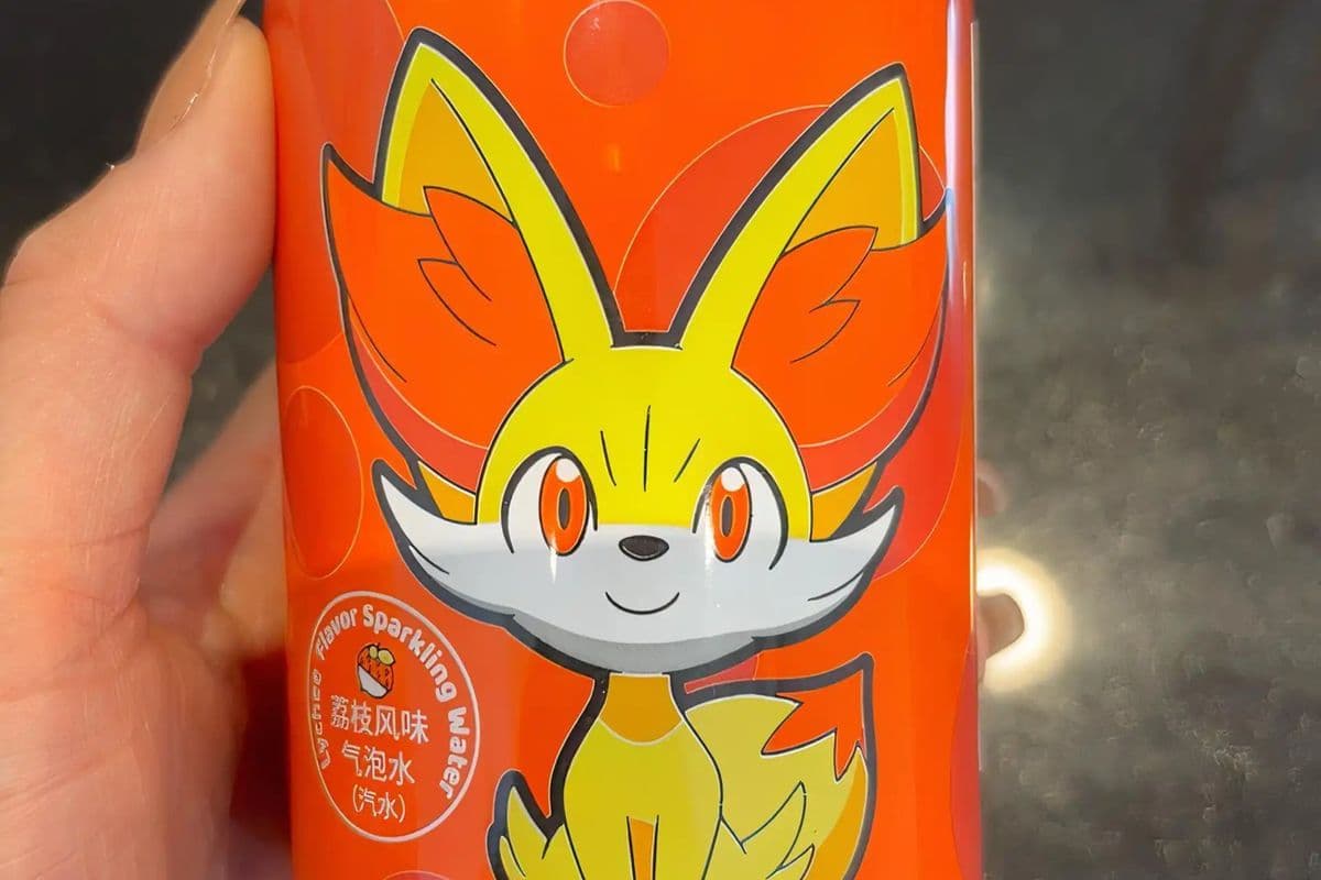 Lychee flavor sparkling water