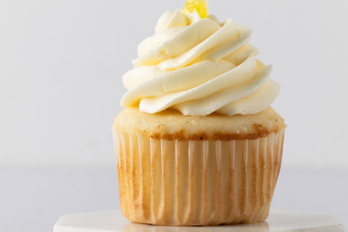 Cupcakes (1/2 dz) - Lemon/Sunshine