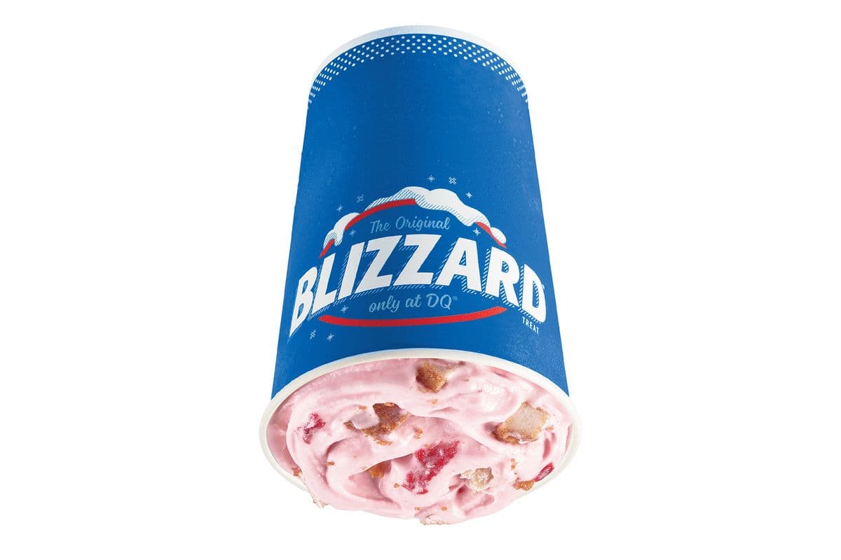 Strawberry Cheesecake Blizzard® Treat (Small)