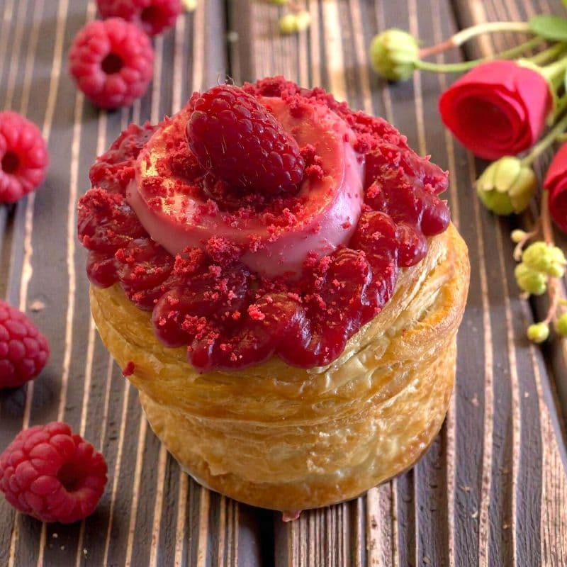 FLAN CROISSANT - RASPBERRY FLAN CROISSANT