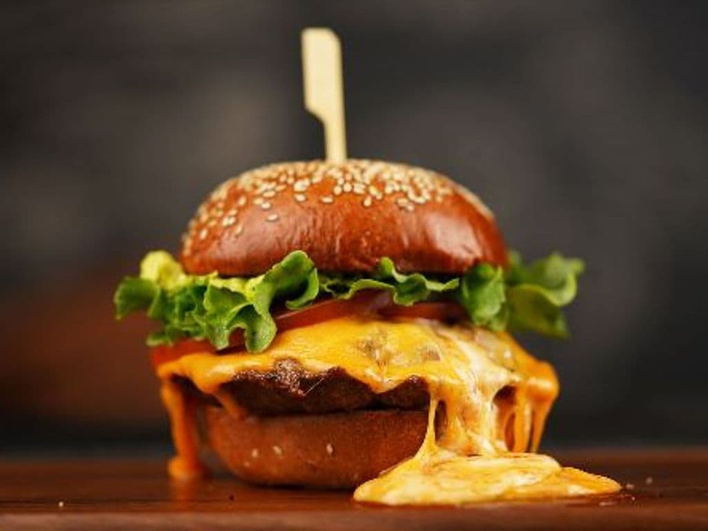 Cheesy Lucy (Regular)