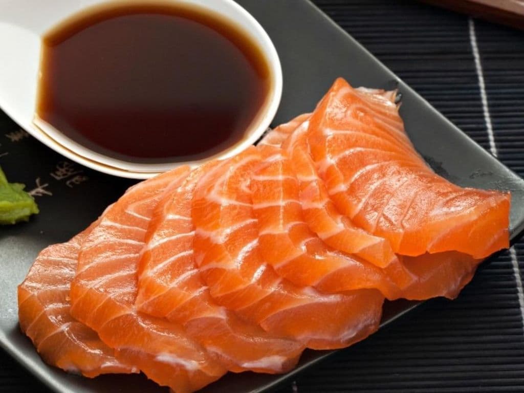 8pcs Sashimi Salmon