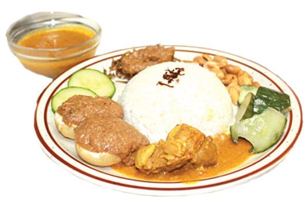 Malay Spicy Coconut Rice (Nasi Lemak)
