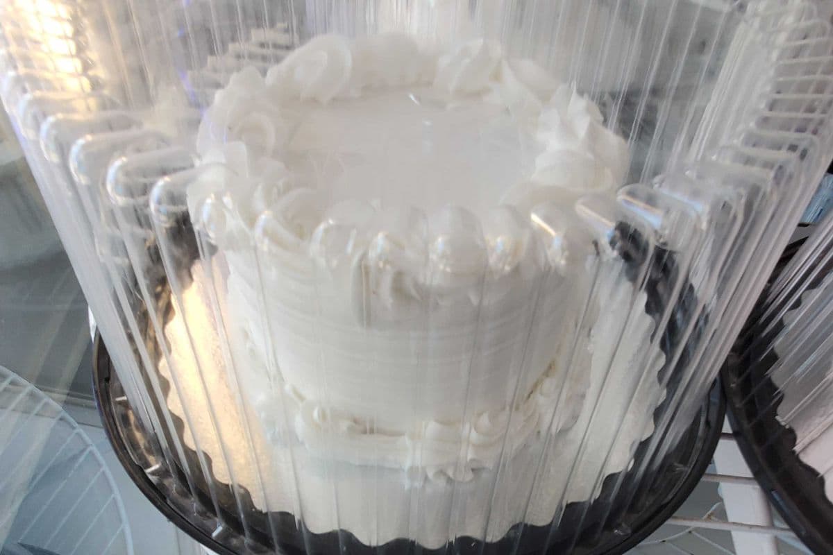 6" Happy Birthday Cake