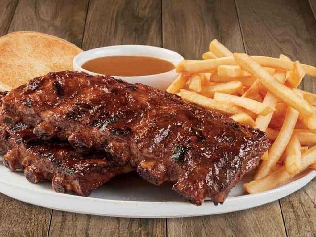Côtes levées entières / Full Rack of Ribs