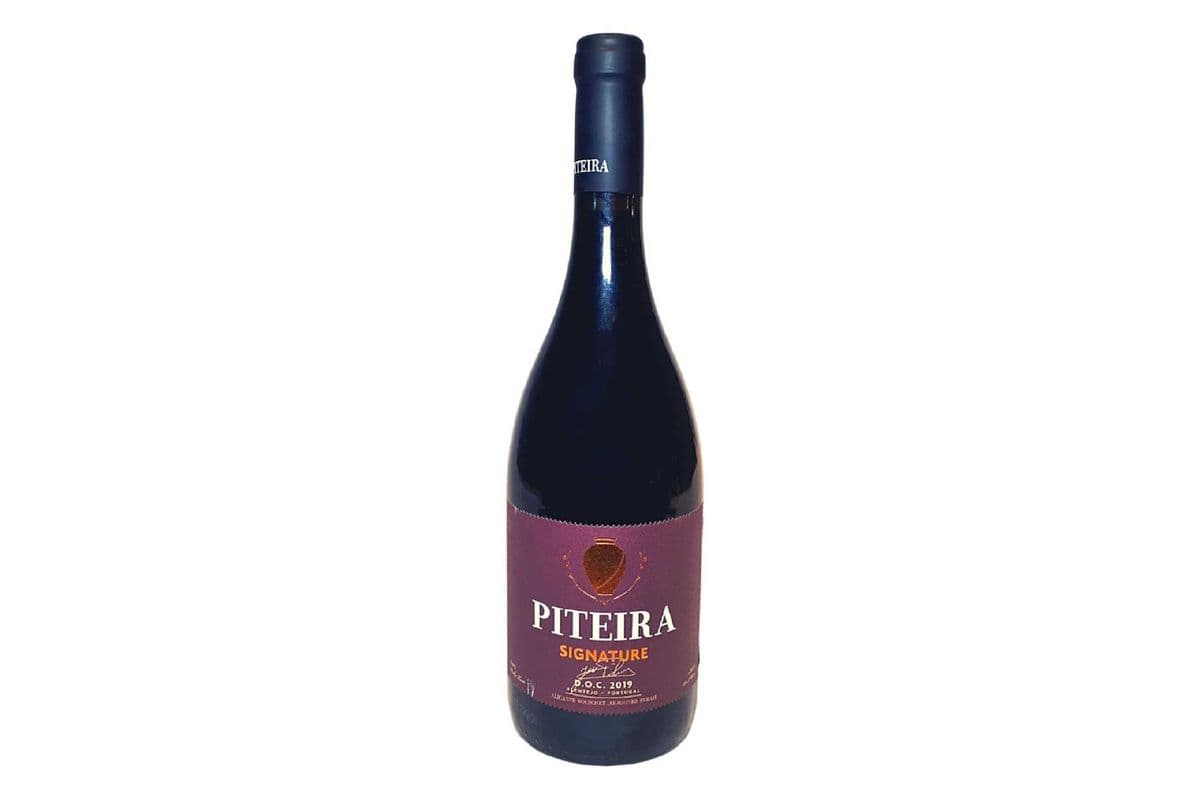 847937. PITEIRA SIGNATURE DOC TINTO (1 x 750ML)