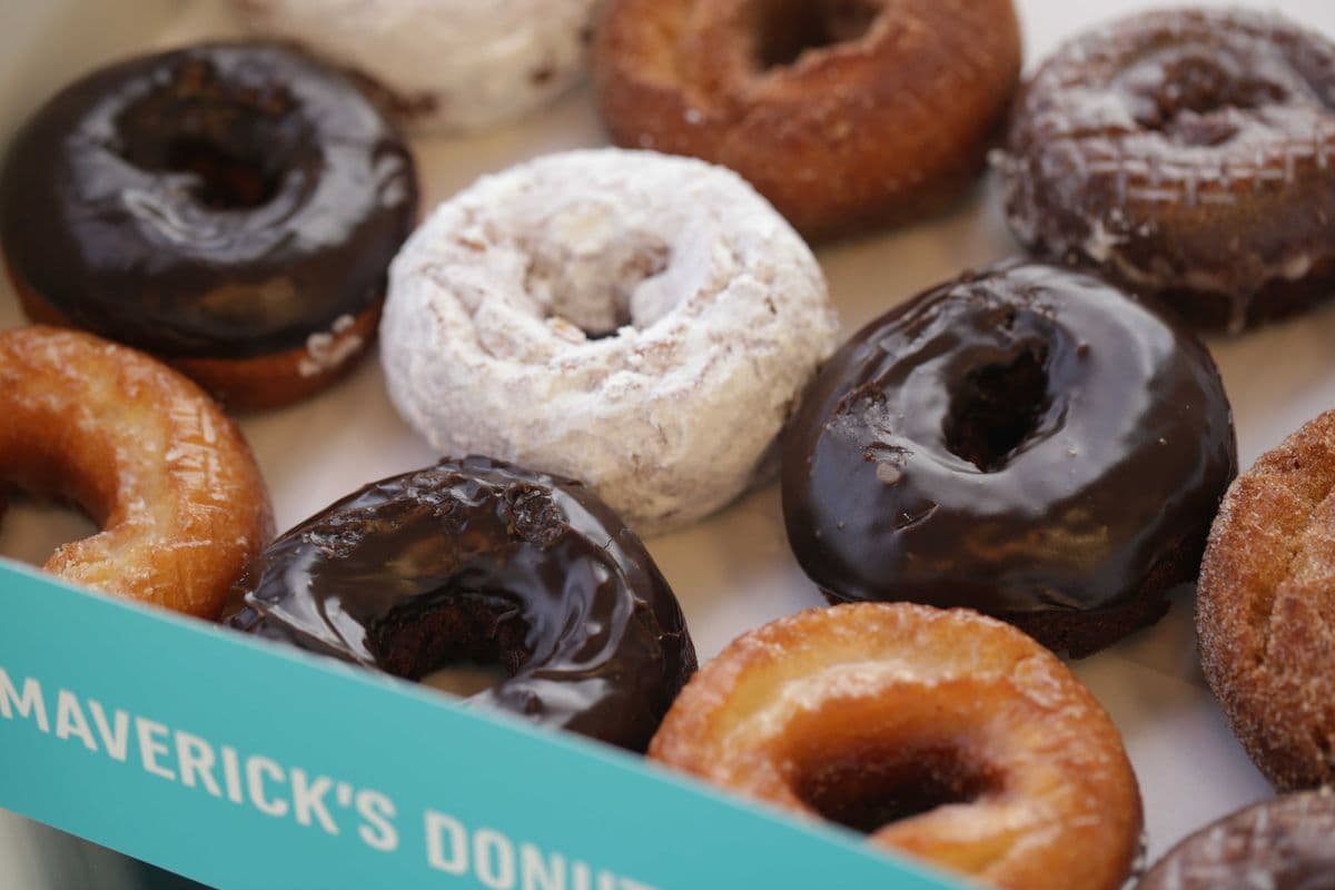Classics Donuts Twelve Pack (Assorted)