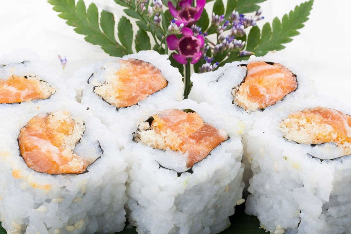 Spicy Salmon roll