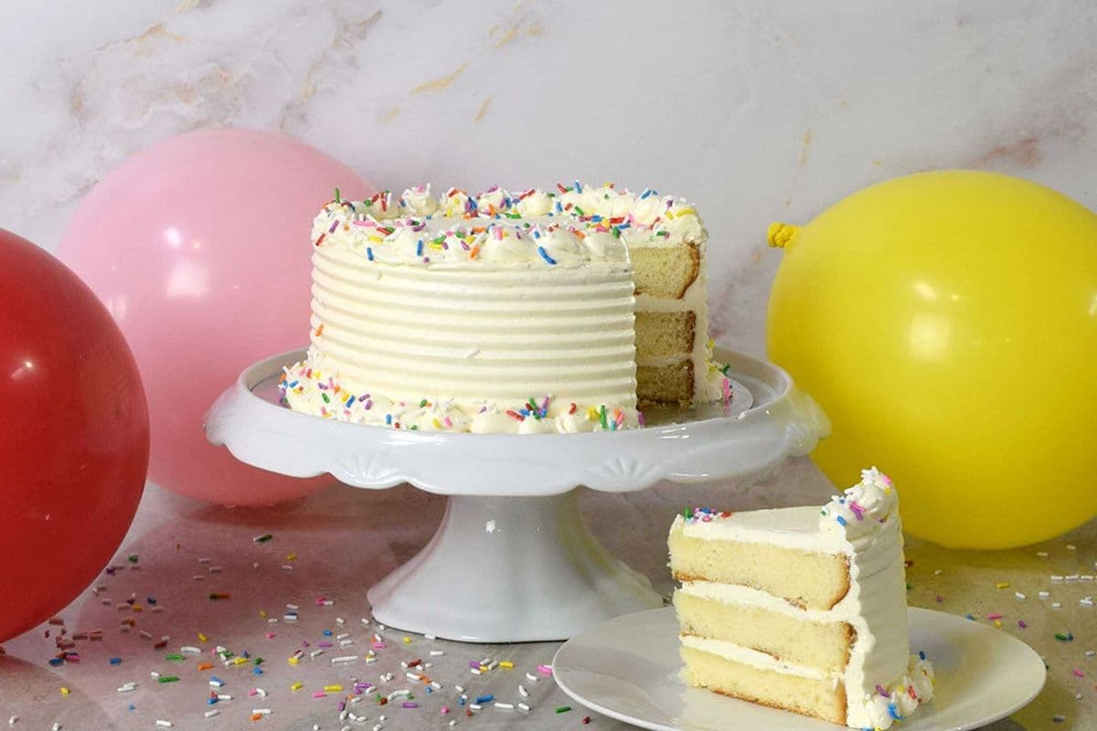 Vanilla Birthday or Celebration Cake 6"