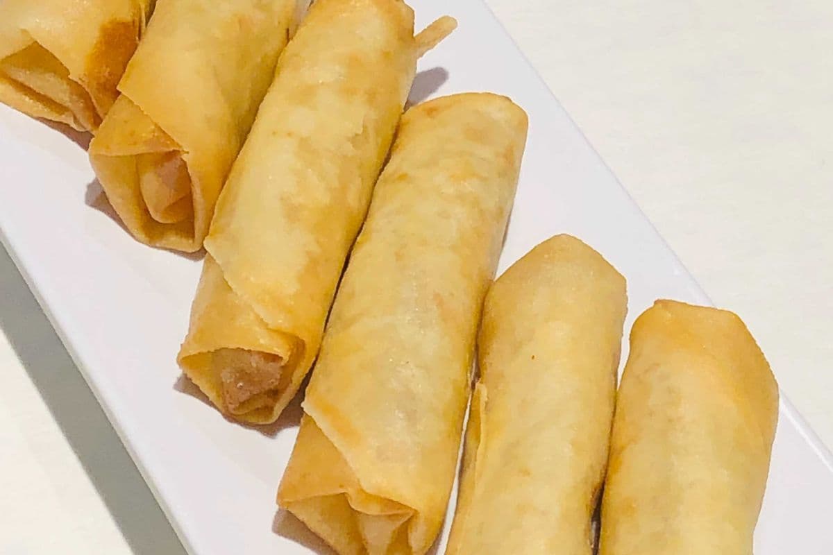 5. Spring Rolls (6 pcs)