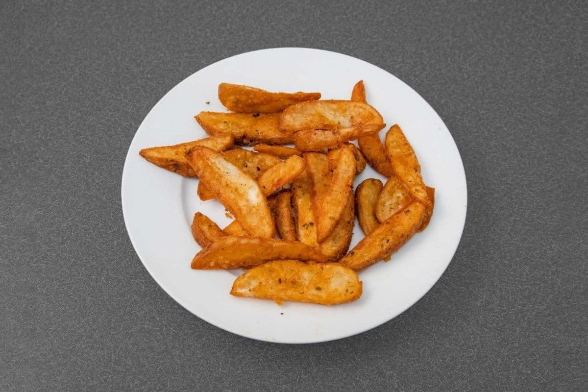 Potato Wedges (830 Cal)