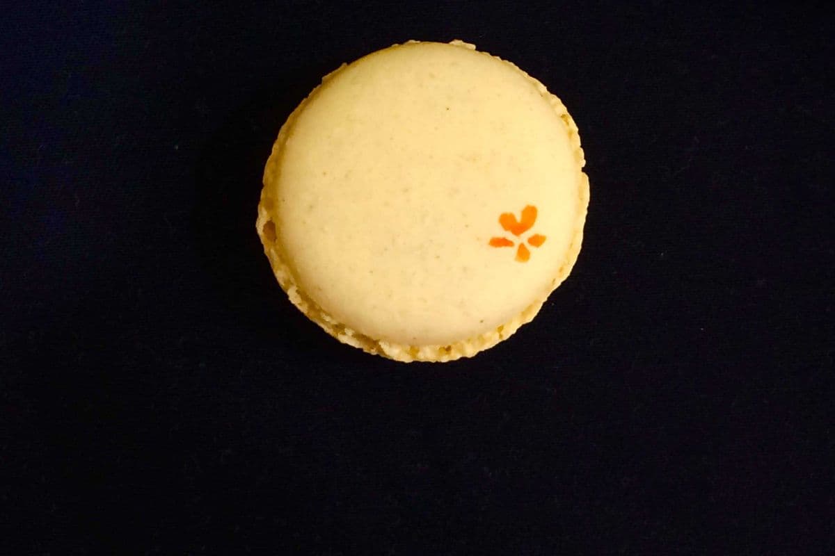 Chamomile Macaron