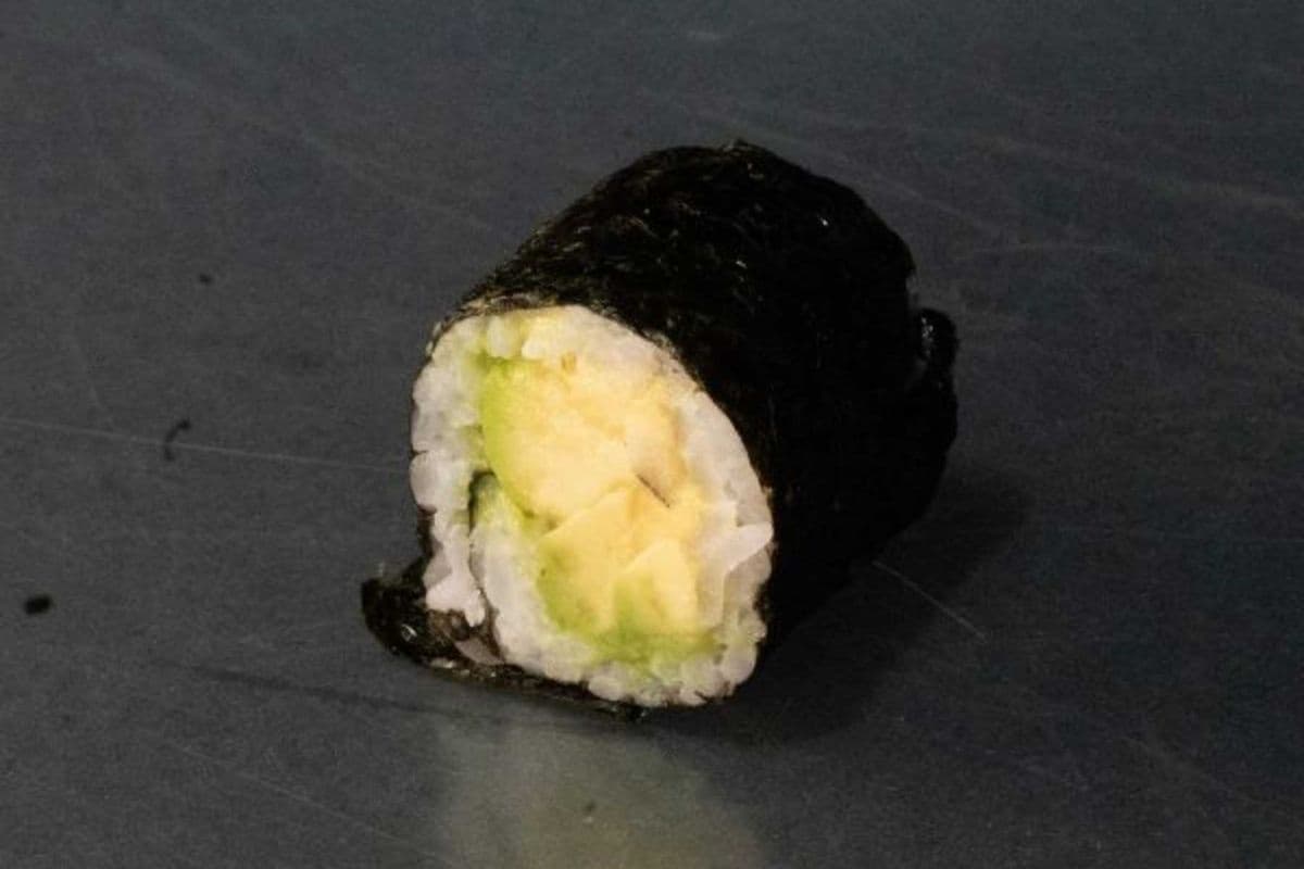 1143. Avocado Roll
