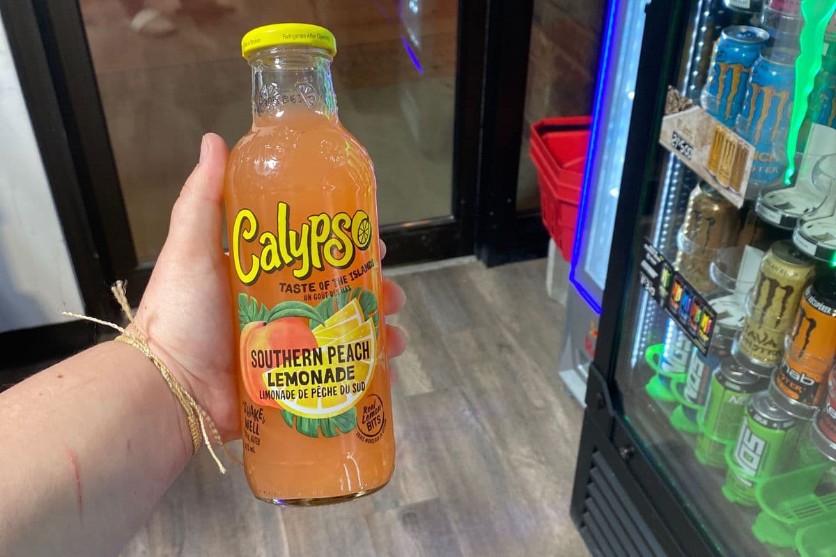 Calypso Southern Peach Lemonade (473 ml)