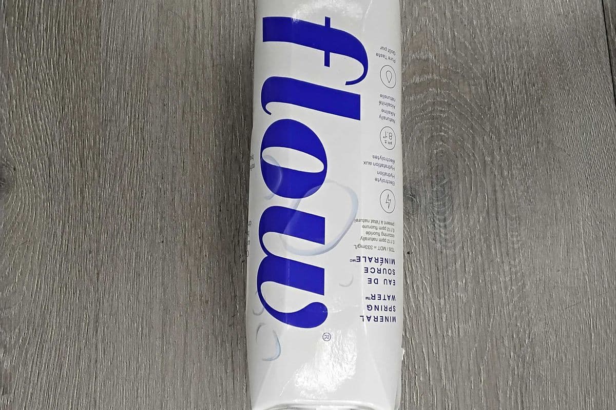 Flow mineral spring water (1L)