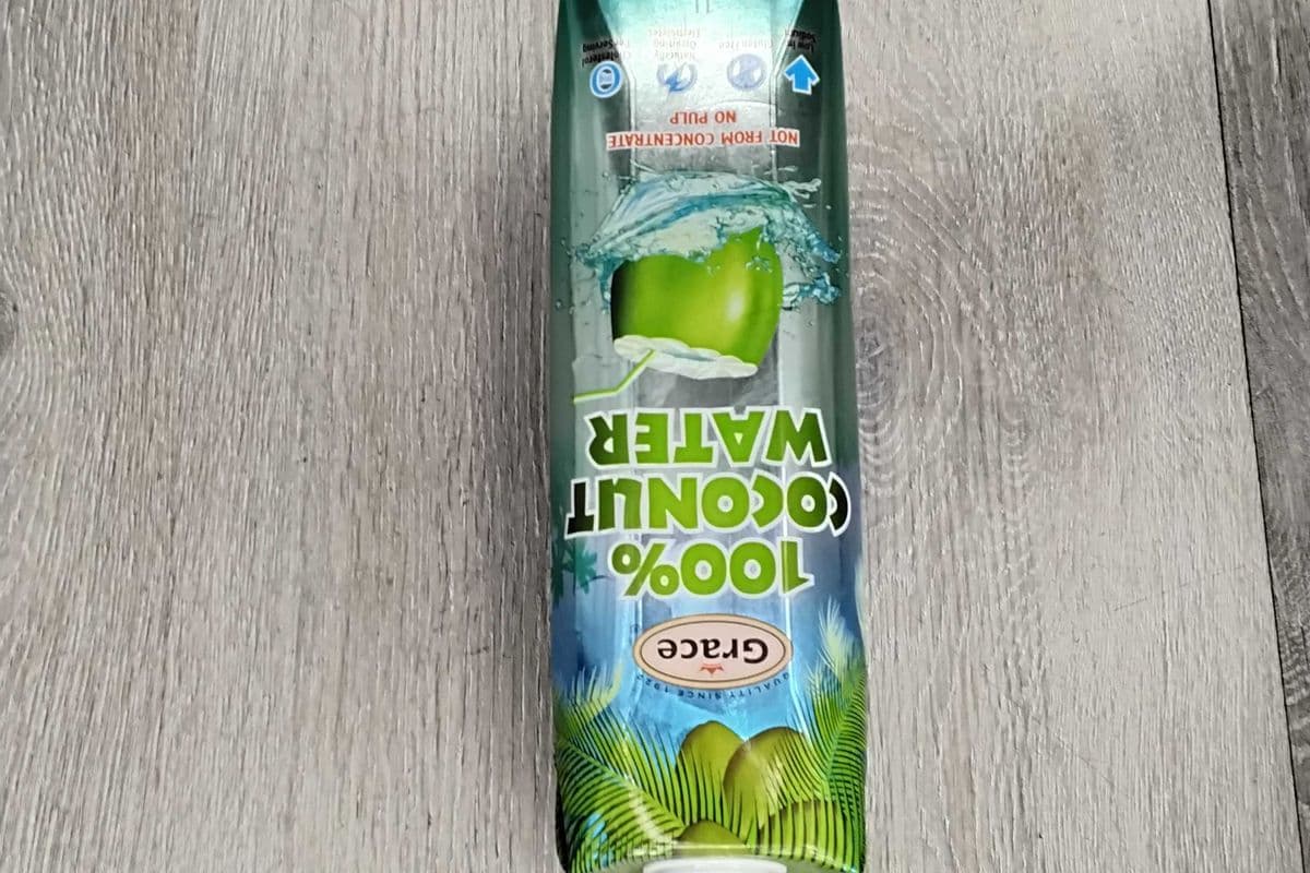 Grace 100% coconut water (1L)