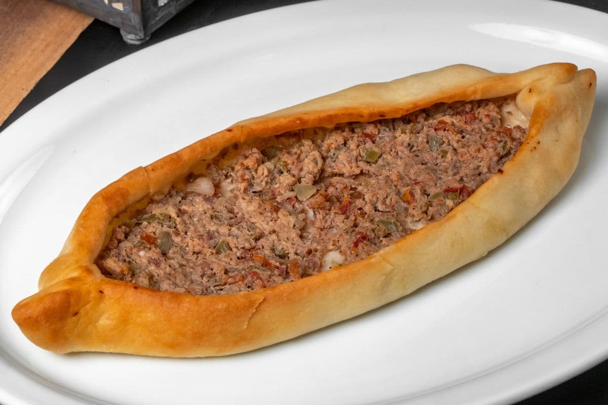 Beef Pide