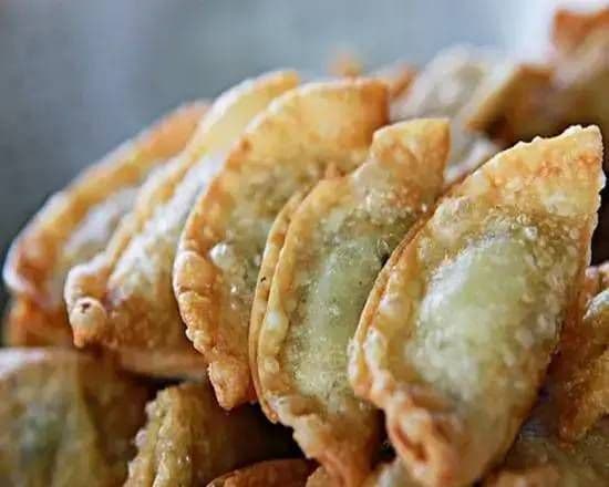 Deep-Fried Dumplings / Dumplings frits