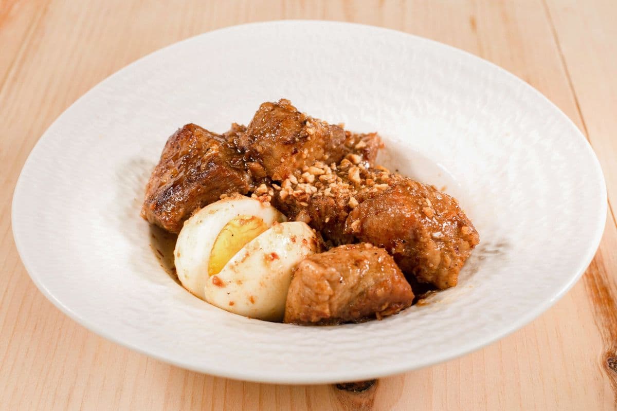 Adobo (Pork) (16 0z)