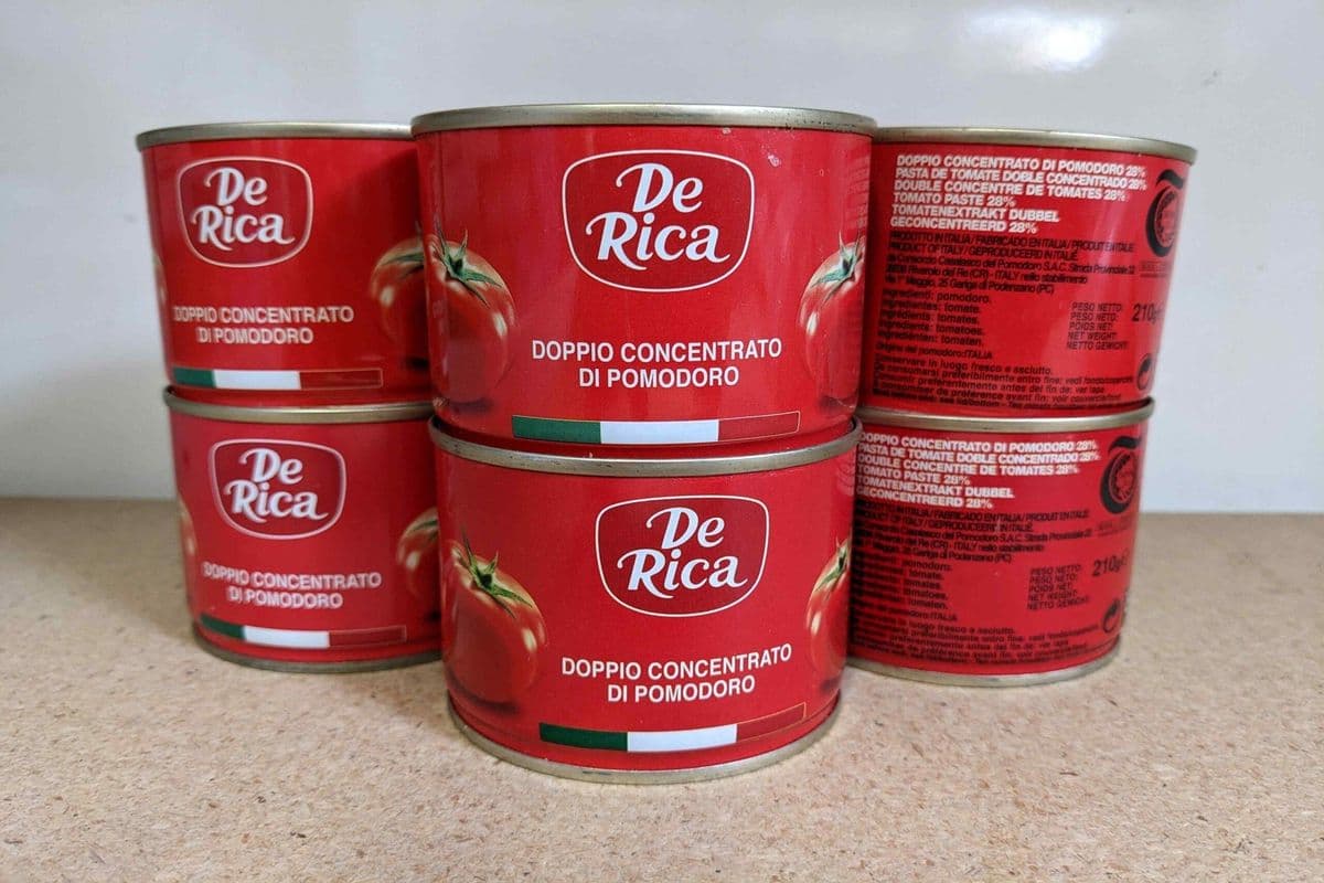 DeRica Tomato Paster