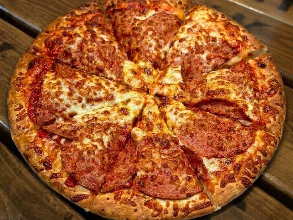PEPPERONI PIZZA
