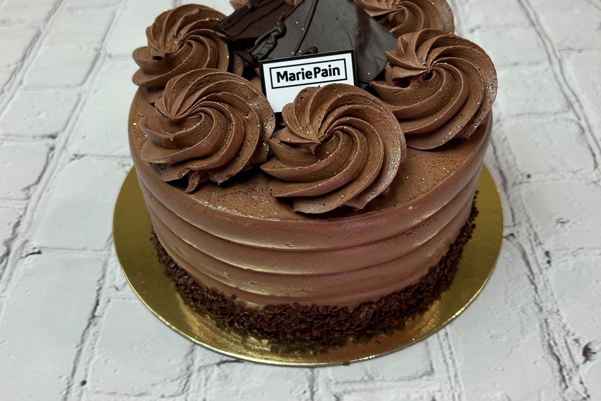 Gâteau crème au beurre au chocolat (8 mcx)