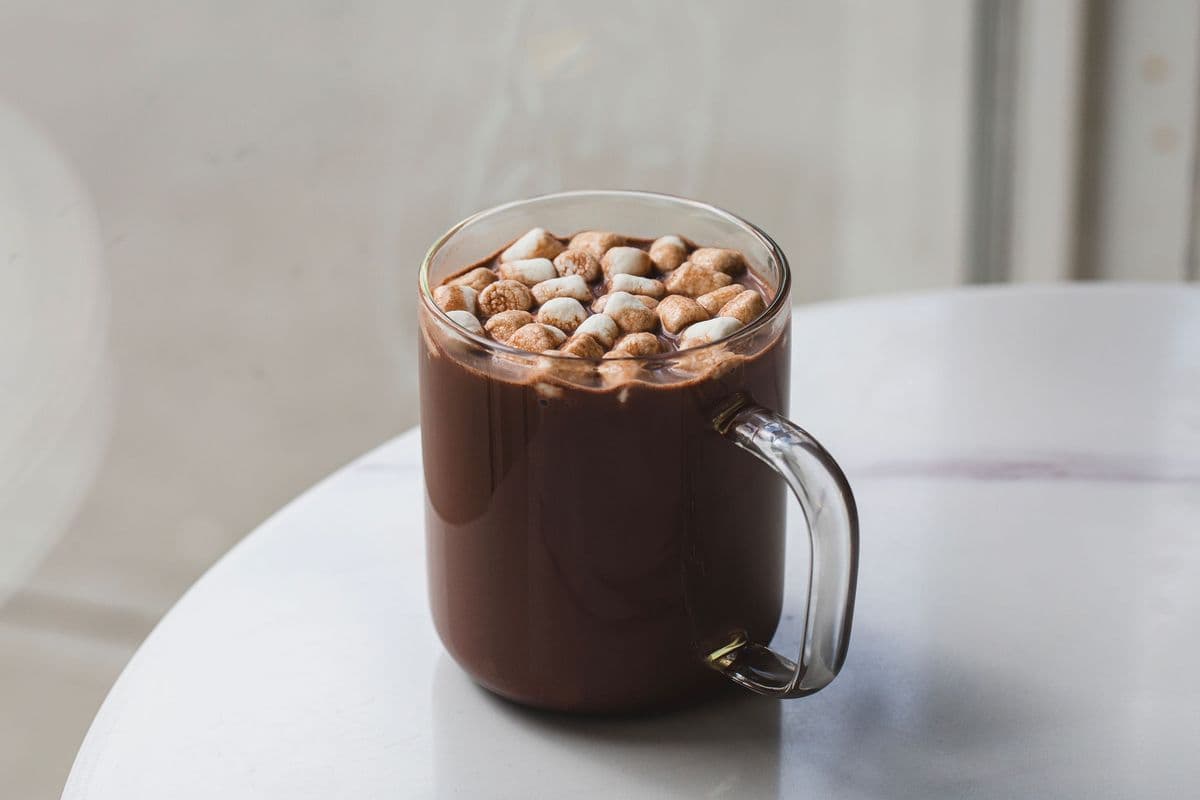 Valrhona Hot Chocolate 16 oz