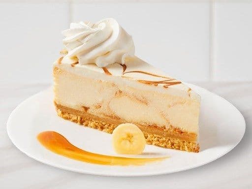 Banana cheesecake slice / Tranche de Gâteau au Fromage Banane