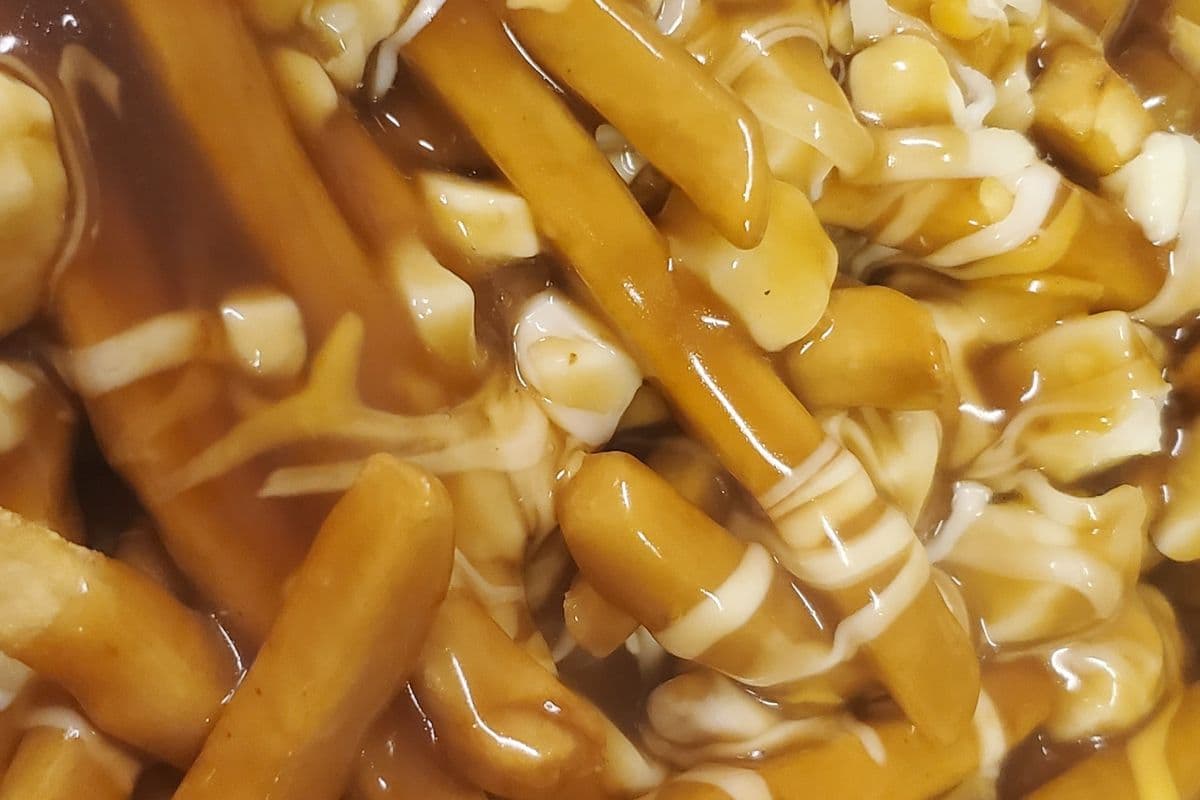 Poutine with Real Cheese Curds