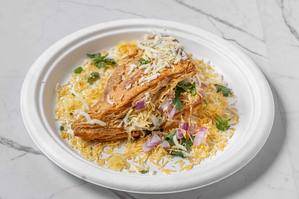 Amul cheese Masala Puff